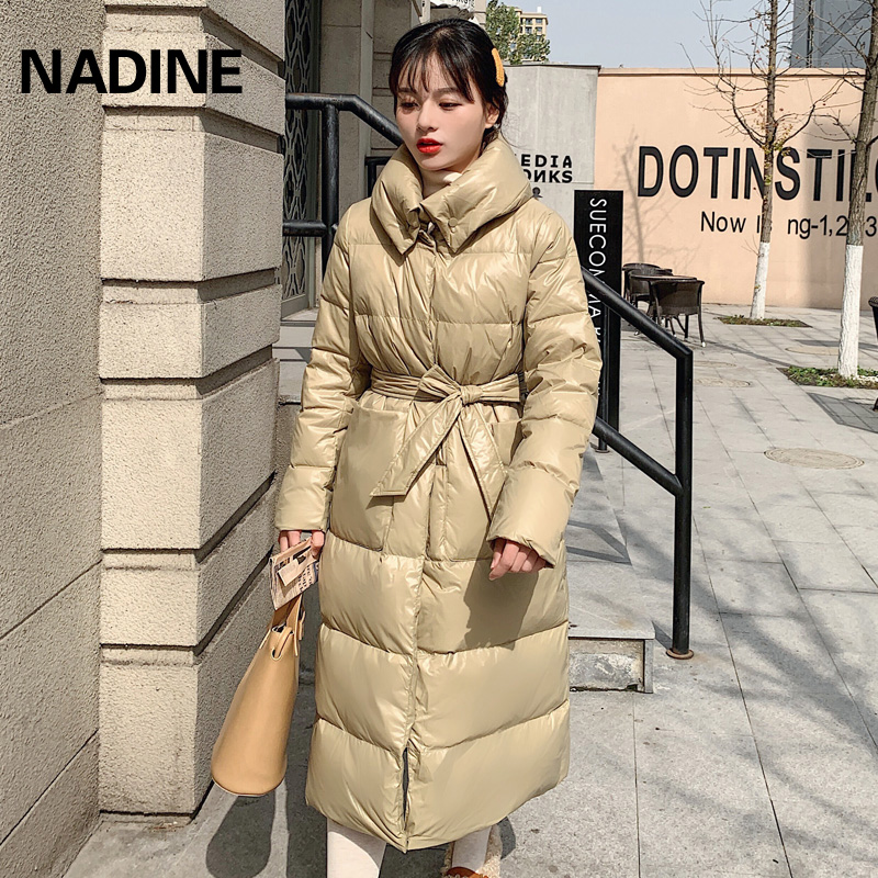 AJY043面包領(lǐng)大口袋系帶長款羽絨服(en)